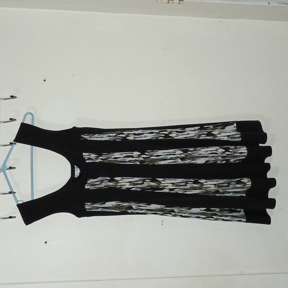 Dress Barn Dresses & Skirts - Sleeveless dress